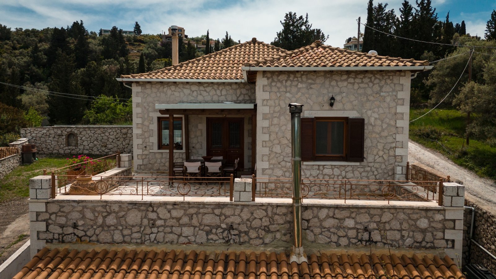 stonehouse (2)