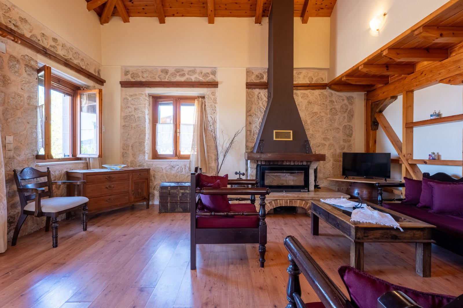 KatounaStoneHouse (24)