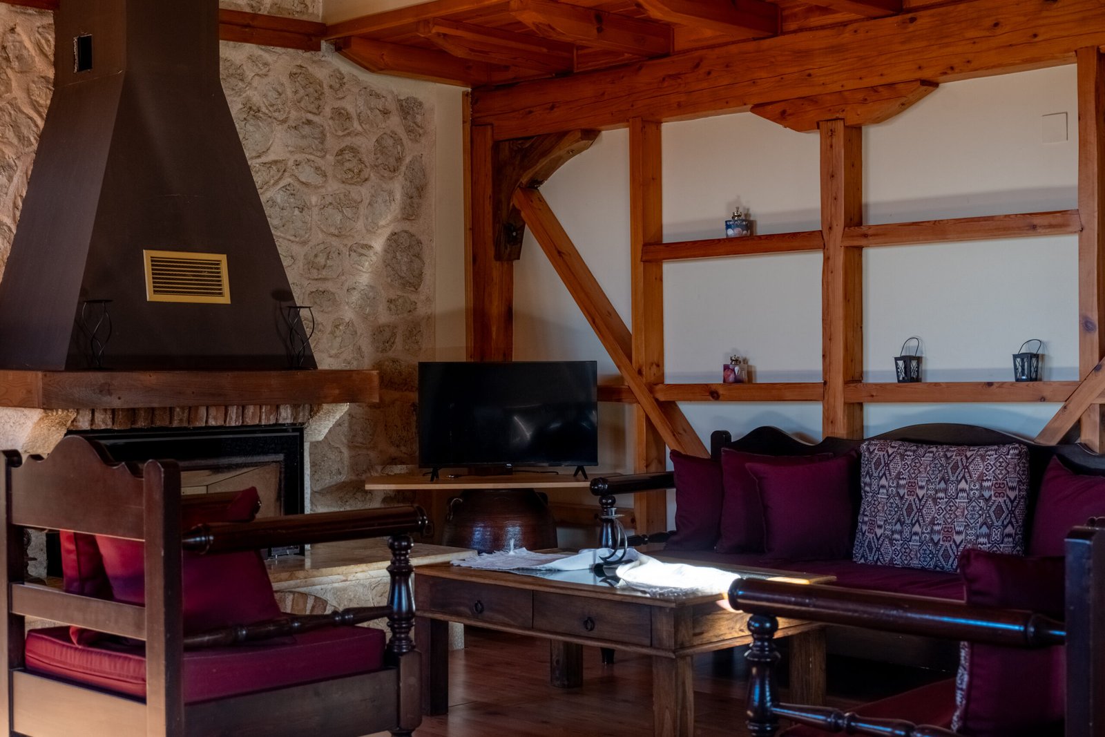 KatounaStoneHouse (40)